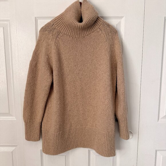 Aritzia Babaton Oversized Beige Turtleneck Long-Sleeve Sweater Mini Dress Small - Picture 1 of 5